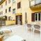 Lobelia Apartment with Terrace by Wonderful Italy