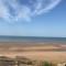 2 large bedroom apartment- WIFI & Parking - Fleetwood