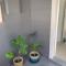 Sunny Central Parkvale home - 哈士汀
