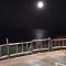 Studio appartment beach front - Harqalah