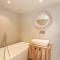 Beachfront home with spectacular sea views - Saint Mawes