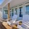 Luxurious 7BR Beach Home Ocean Views, Pool, Hot Tub - نورث توبسالي بيتش