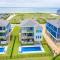 Luxurious 7BR Beach Home Ocean Views, Pool, Hot Tub - نورث توبسالي بيتش