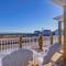 Luxurious 7BR Beach Home Ocean Views, Pool, Hot Tub - نورث توبسالي بيتش
