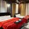 Gayatri Niwas - Luxury Private room with Ensuit Bathroom - Lake View and Mountain View