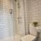 The Larimar Suite