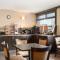 Days Inn by Wyndham Calgary Northwest