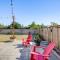 Bright Bakersfield Home with Yard! - Bakersfield