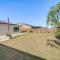 Bright Bakersfield Home with Yard! - Bakersfield