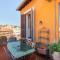 Trevi Comfortable Apartment with Terrace  Romeloft