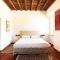 Trevi Comfortable Apartment with Terrace  Romeloft