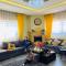 Lauras Stylish Villa