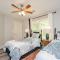 House 3 years old, Close to mall, Restaurants, IAH