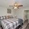 House 3 years old, Close to mall, Restaurants, IAH