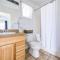 Goshorn 18 - Located in Goshorn Lake Resort - Shared pool - Lake access - Saugatuck
