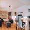 Darki Apartments 2 - Very Central Stay With Free Parking