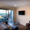 Qualicum Beach Ocean Suites - Qualicum Beach