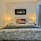 Alma 2 bedroom Sleeps 6