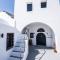 Caves 1880 - Oia