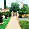 Villa Elena Gardens