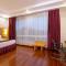 Three Steers Hotel