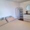 Apartman Ena by the Sea - 普利兹巴