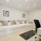 Private heatable infinity pool with sea views in La Mairena, Marbella - Sitio de Calahonda