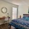 Cabo San Roman entire Condo with patio 5 min from Casino - ليك تشارلز