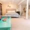 MASSiVE Bohemian Oasis in Philly 5 Bdrm Sleeps 12 - فيلادلفيا