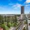 Luxury Living At The Oracle