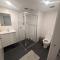 Dana-Cozy Apartment with Shared Entry in the City - Canberra