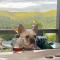 HappyDaze Condo: Lake/Ridge Views; Hot Tub; Pool - Alder
