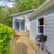 Deck and Views Secluded Retreat in Fairview! - Fairview