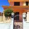 Casa Re Giorgio Holiday Home IUN R8071