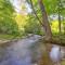 Restored Buchanan Log Cabin on 9-Mile Creek! - Reba