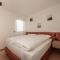 Luxury Penthouse - Between Kronplatz, 3 Peaks Dolomites and Lake Prags