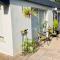 Green Garden Guest House