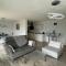 Le Chardonne - Designers home with a stunning lake and mountain view