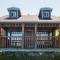 Auberge Festive Sea Shack