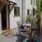 Little Rondeval - Totnes