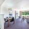 Towering Palms Resort-style Apartment with a Separate Studio