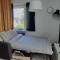 Unique wood house apartment, FREE PARKING, 2 BIKES AVAILABLE