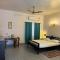 SANTINIKETAN RETREAT, Bolpur