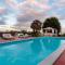 Villa Dana, 4 bedrooms 4 bathrooms Retreat Villa with Private Swimming Pool and SPA