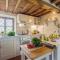 Grumo Farmhouse with Private Pool and View near Lucca - Lucques