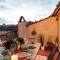 Terrazza Santa Croce, PANORAMIC TERRACE PENTHOUSE inside the Walls of Lucca