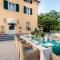 Casolare dei Colli, Panoramic Private Pool, Lavish Interiors and a Gourmet Kitchen