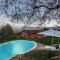 Villa Alberta, Panoramic 4 Bedrooms Farmhouse with Private Pool in Lucca close to Town Centre