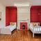 6 Bed Mansion Sleeps 20 Free Parking