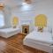 6 Bed Mansion Sleeps 20 Free Parking